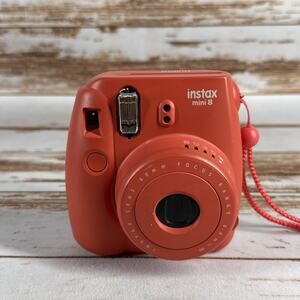 Fujifilm Instax Mini 8 – Red, No Film, Missing Flash Cover, Tested, Used